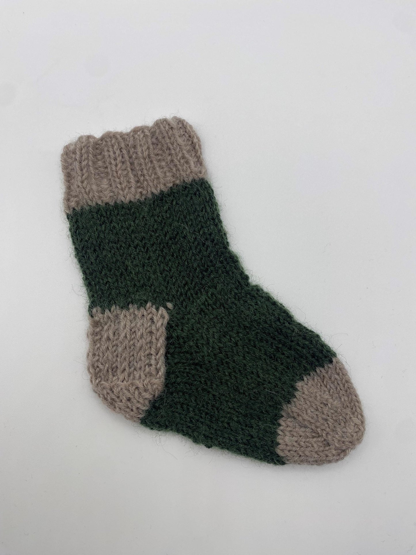 Baby Sock Knitting Pattern – Cuff Down | Newborn to 3 Years