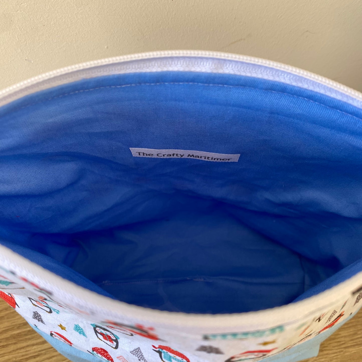 Penguins Maker's Bag