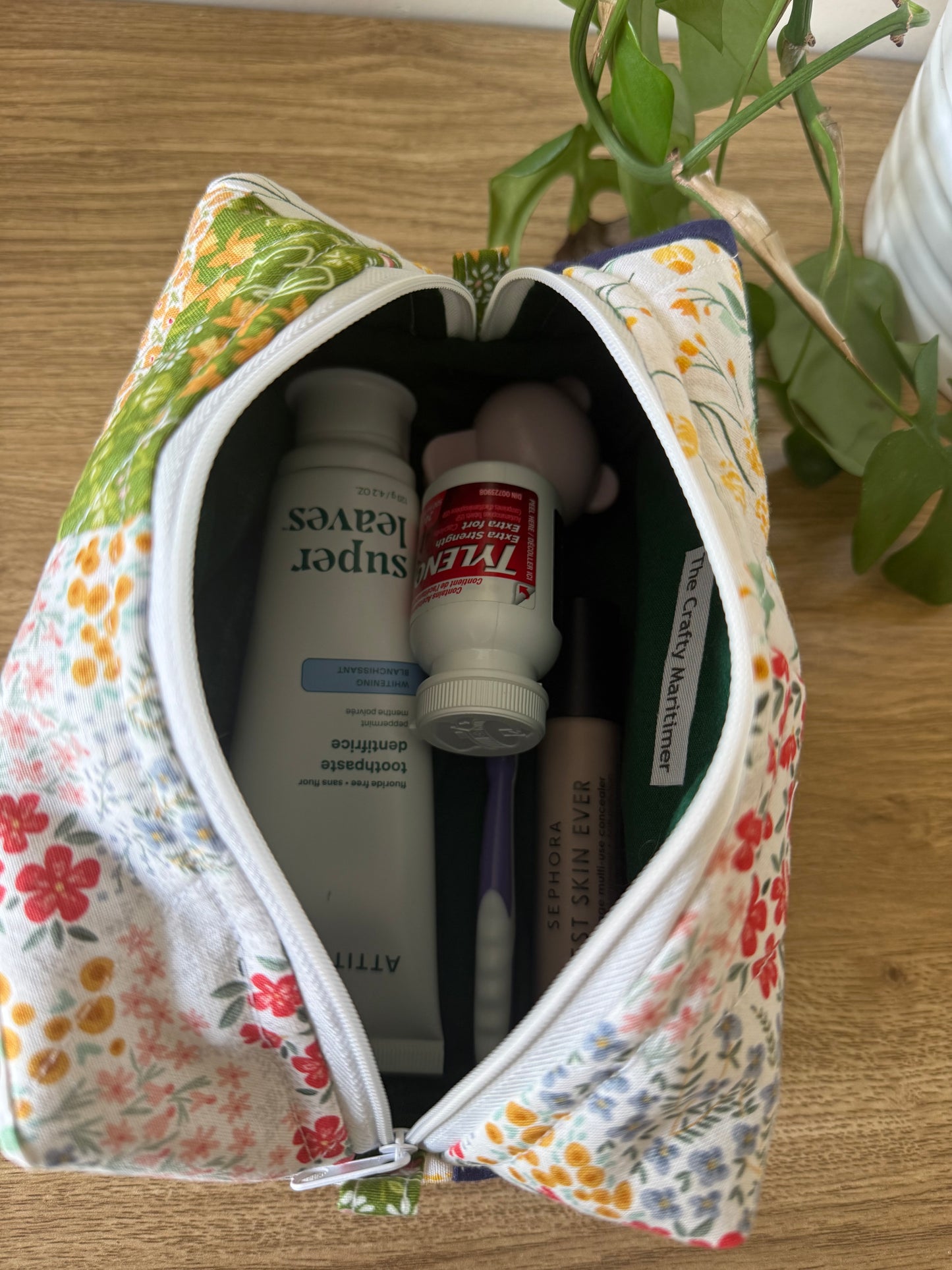 One of a Kind Green Quilted Toiletry Bag