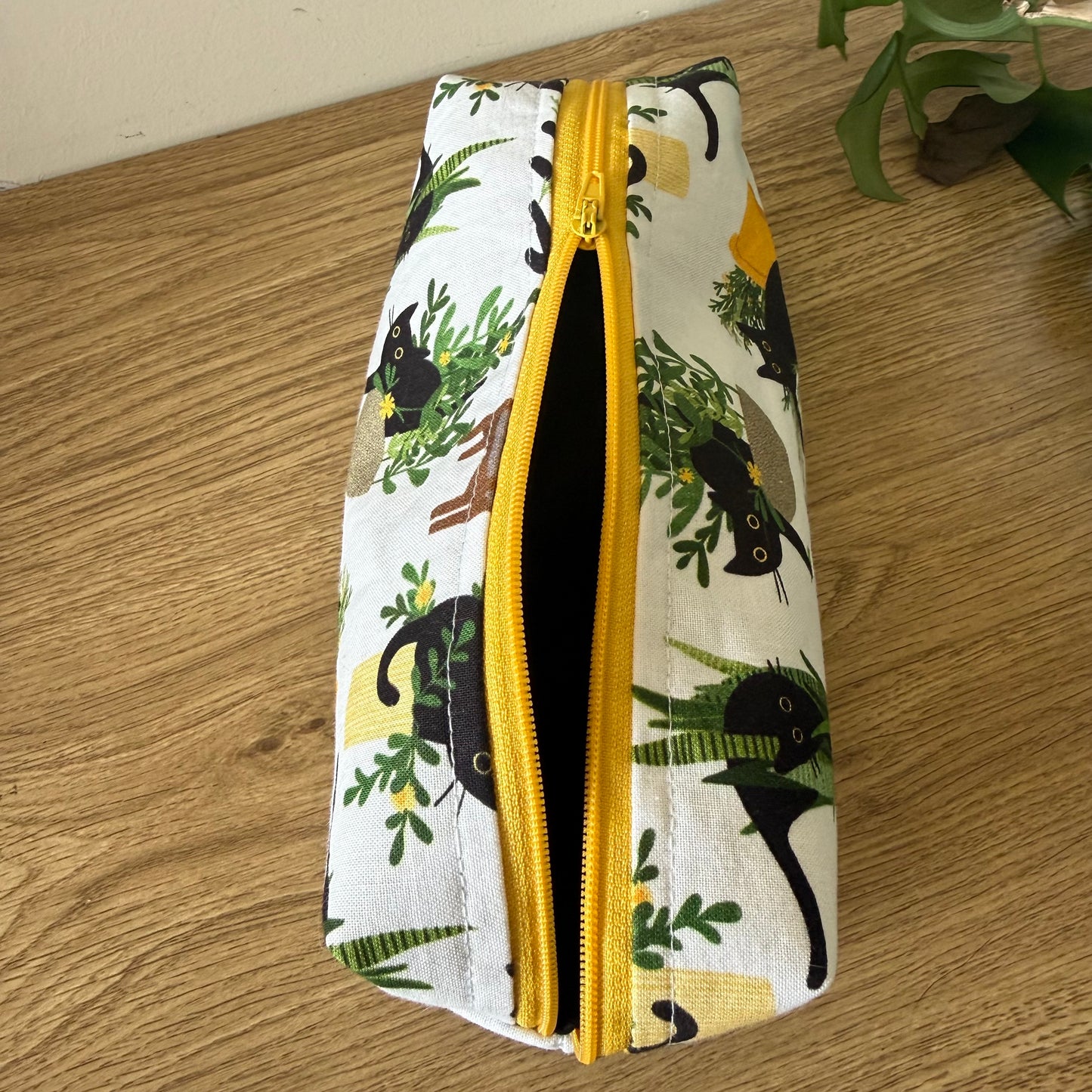 Cats & Plants Pencil Case (yellow zip)