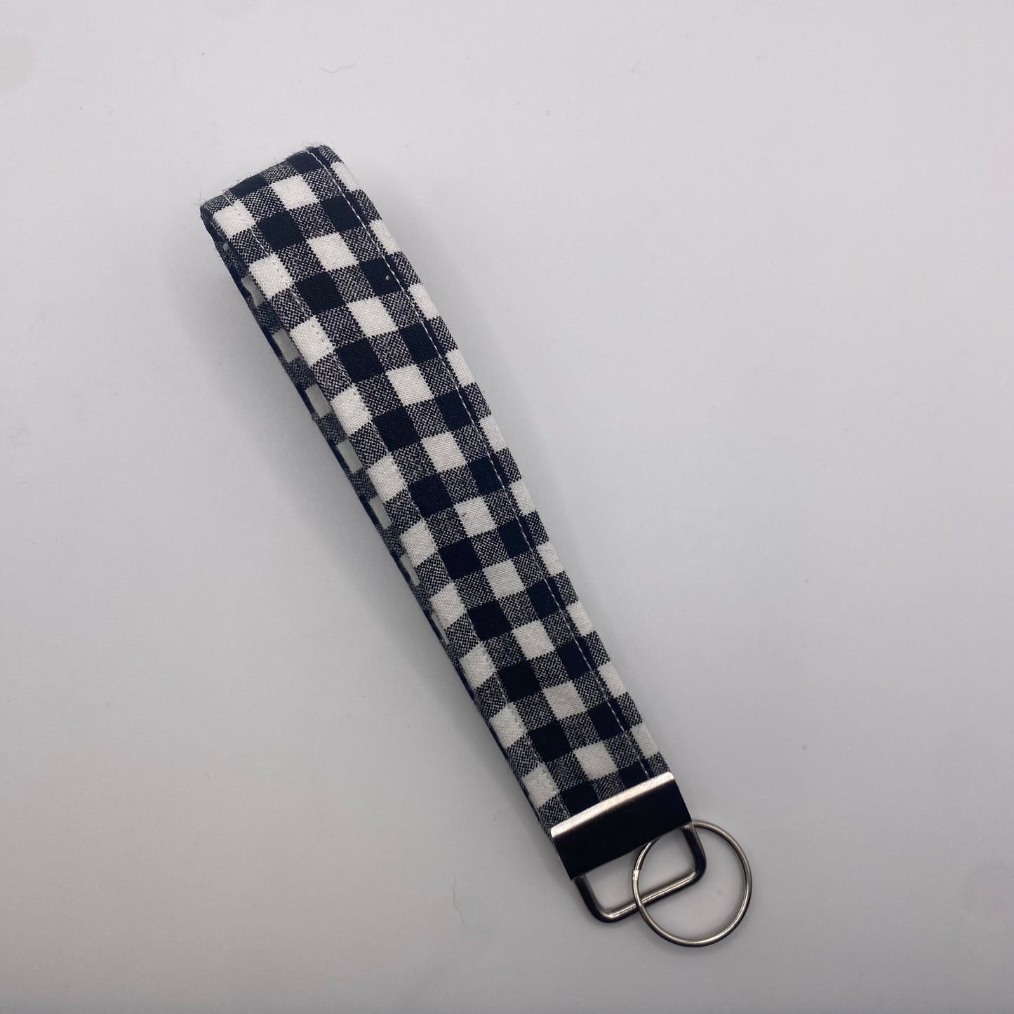 B&W Wristlet