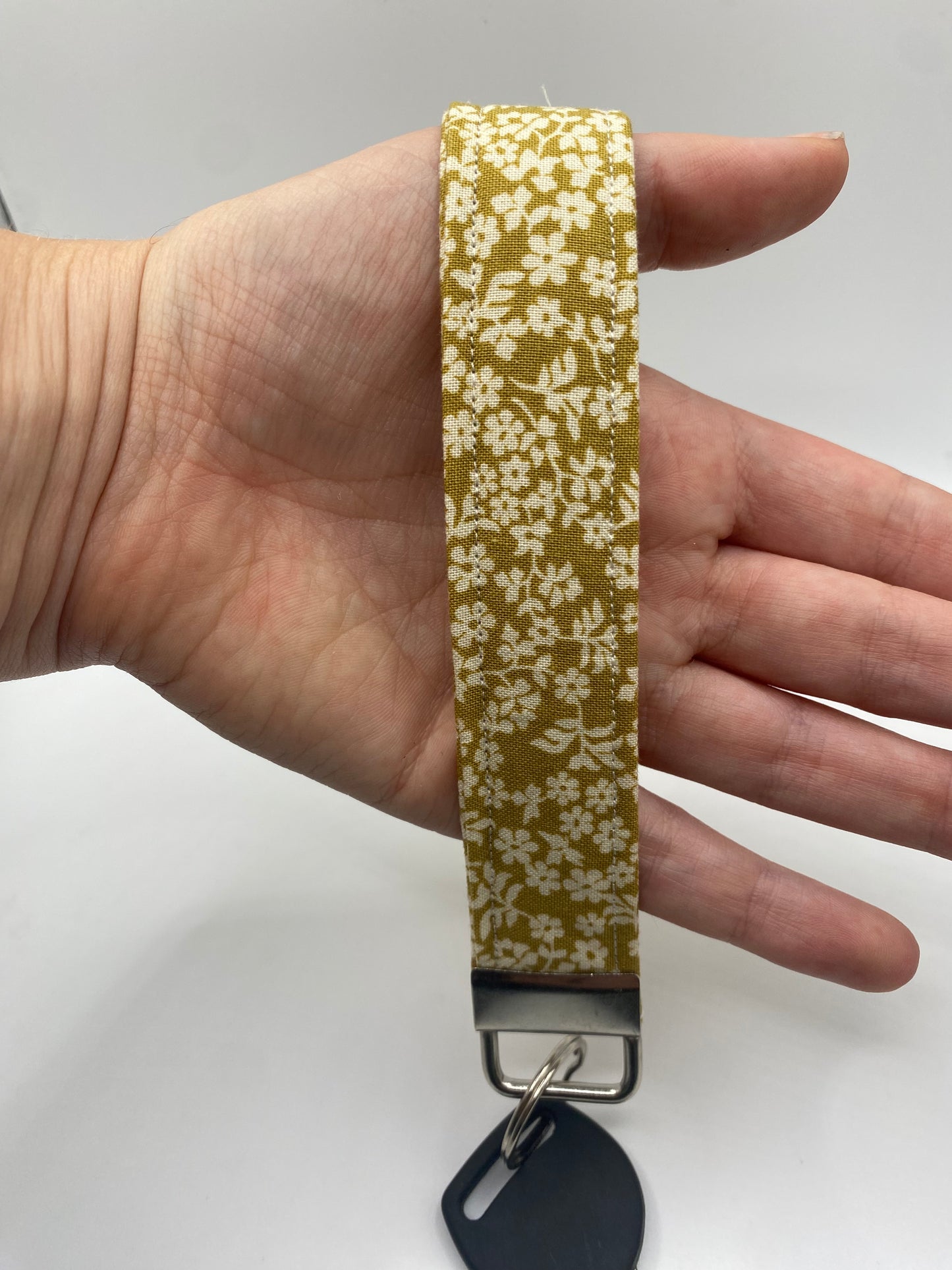 Autumn Floral Wristlet