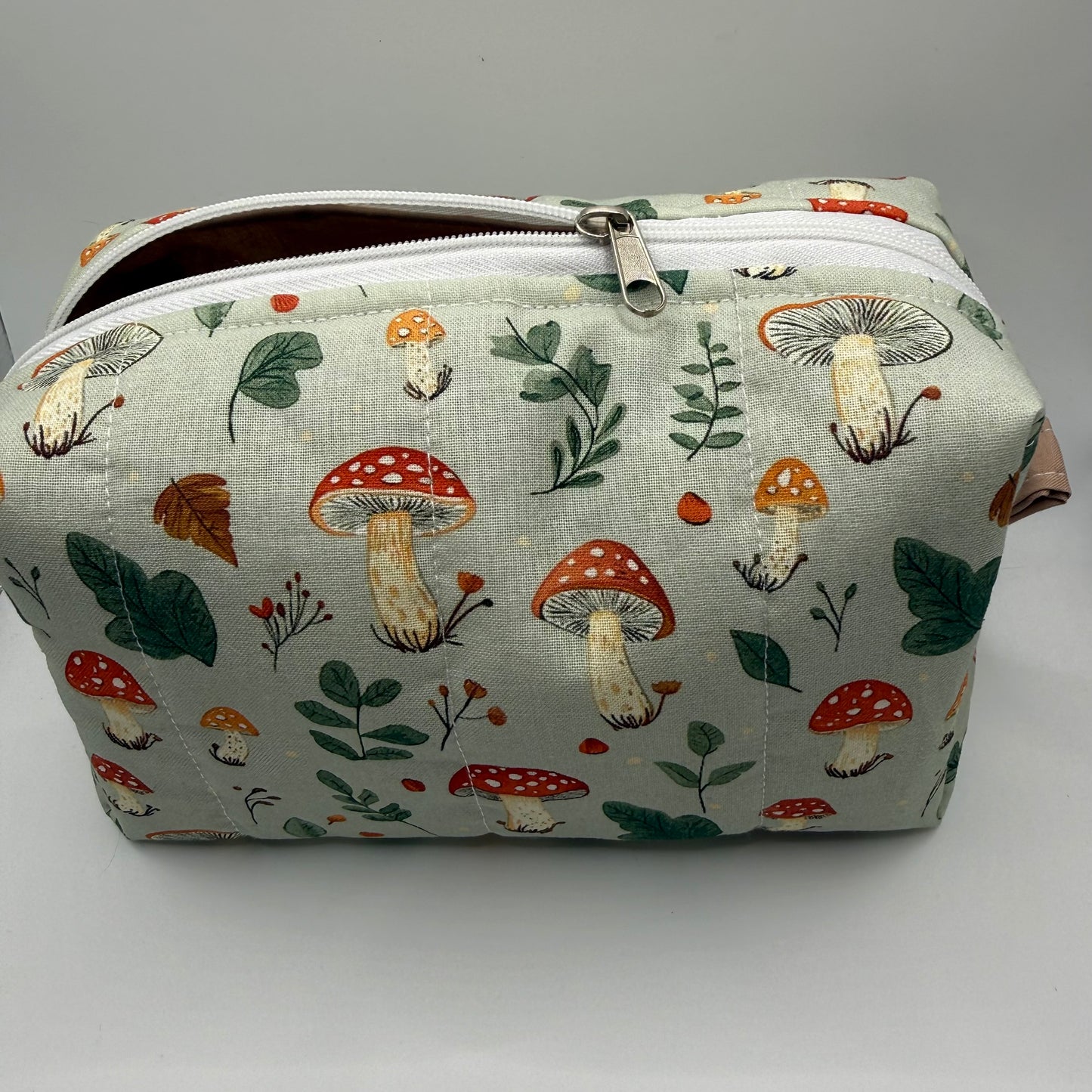 Leafy Mushroom Toiletry Bag